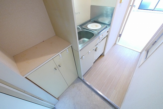 メゾンアンテルナ奈良の玄関|玄関です