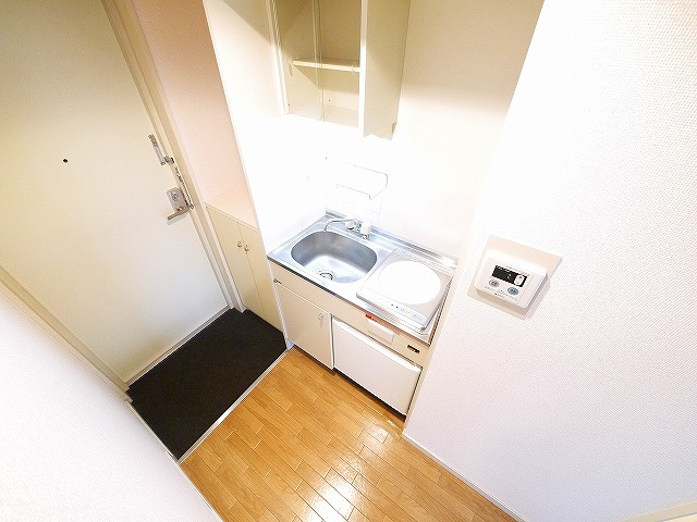 メゾンアンテルナ奈良のキッチン|きれいなキッチンです