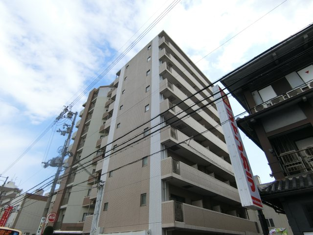 ラフォルテ駅前
