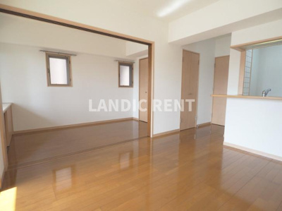 【居間・リビング】 | ニューガイアリルーム西新南No.67