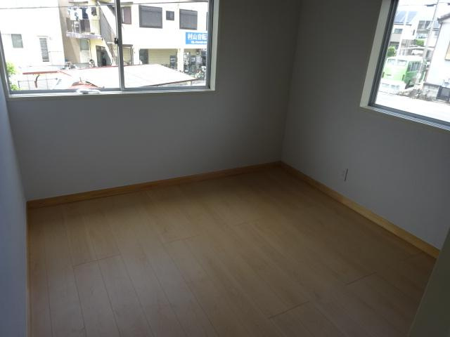 南国市立田　中古一戸建の洋室