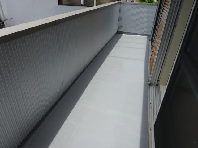 南国市立田　中古一戸建のバルコニー