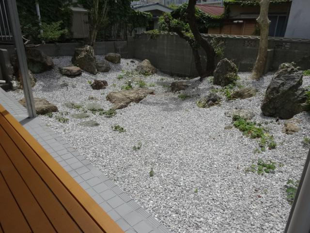 南国市立田　中古一戸建の庭