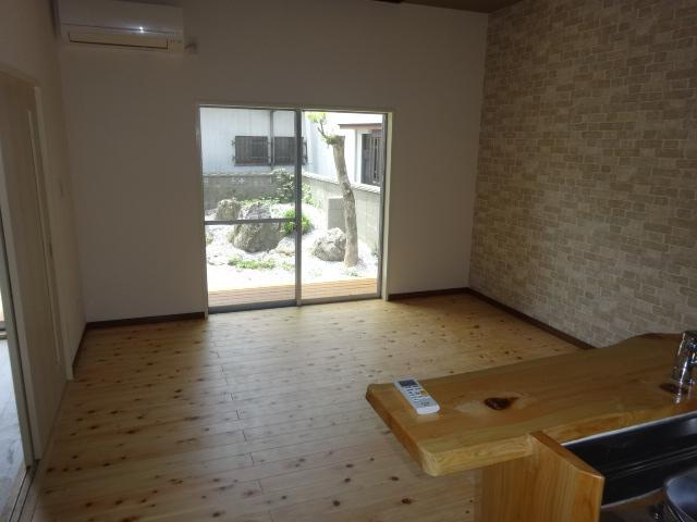 南国市立田　中古一戸建の居間・リビング