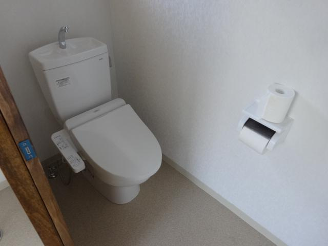 南国市立田　中古一戸建のトイレ