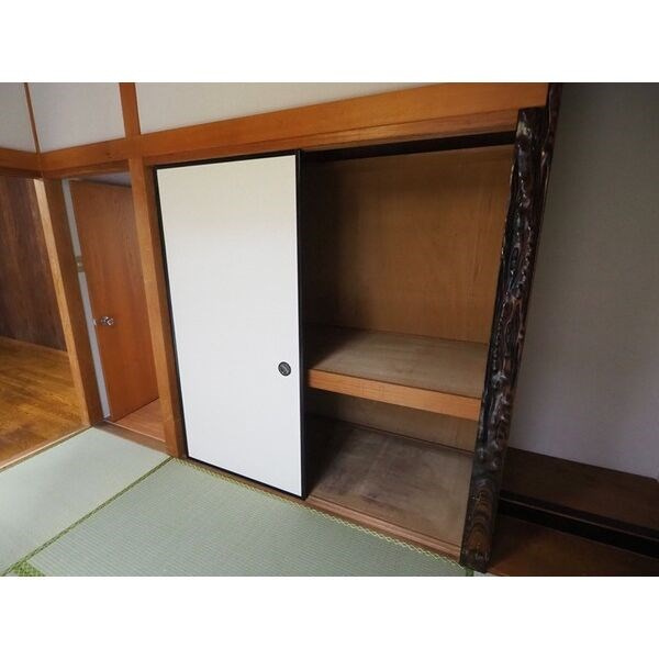 高針原住宅の収納