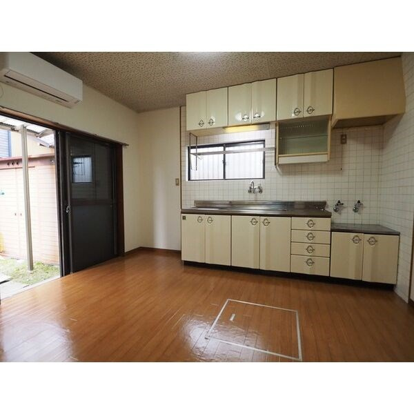 高針原住宅のキッチン