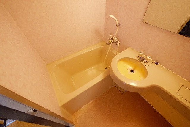 朝日プラザ奈良プレシオの浴室|お風呂で日々の疲れを落としましょう