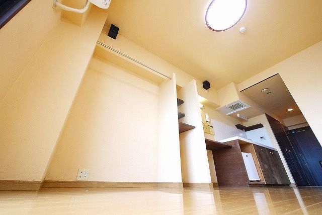 朝日プラザ奈良プレシオの洋室|個人の部屋や寝室として使える洋室です