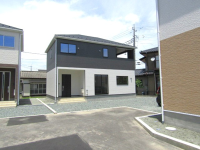 【駐車場】 | クレイドルガーデン甲斐市篠原第5　3号棟 | 車をお持ちの方に嬉しい駐車場付きの物件です