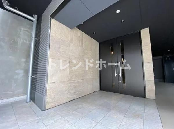 JINO新町のエントランス|選べる家電プランあり！！