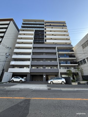 スワンズシティ中之島クロスの外観
