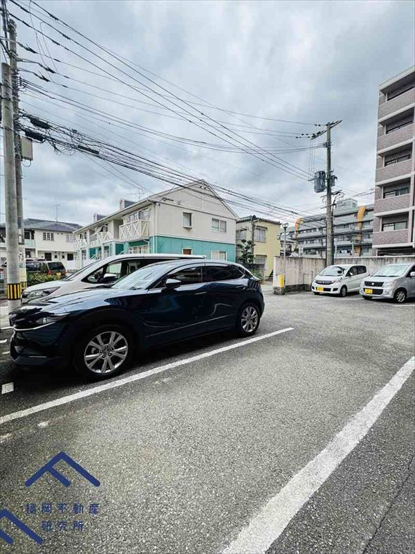シャンボール大濠の駐車場