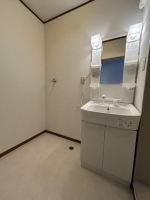 【洗面所】 | ファミリー秋