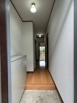 【玄関】 | ファミリー秋