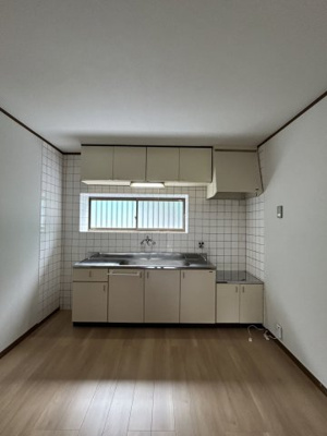 【居間・リビング】 | ファミリー秋