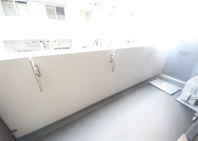 【バルコニー】 | アドバンス難波ラシュレ