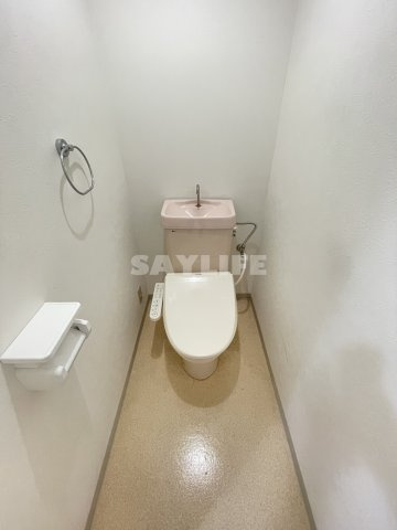 リベラルパレス城東A棟のトイレ