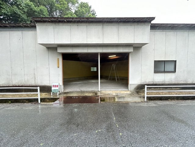 天理市櫟本町貸し倉庫の周辺