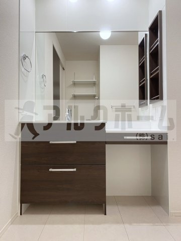 スペチアーレKの独立洗面台