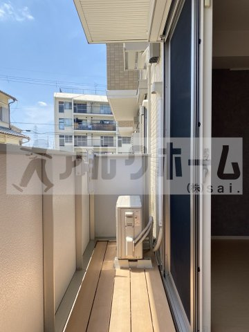 スペチアーレKのバルコニー