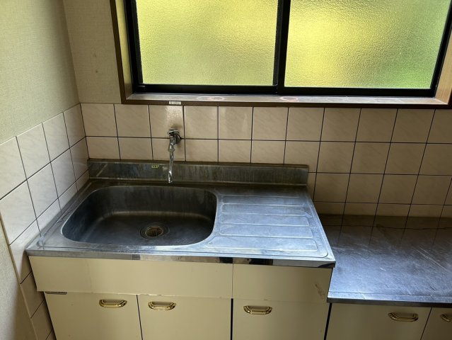 【キッチン】 | アースビル