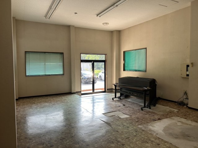 【ロビー】 | アースビル