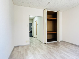 【洋室】 | サンビレッジＳＡＮＯ　Ｂ