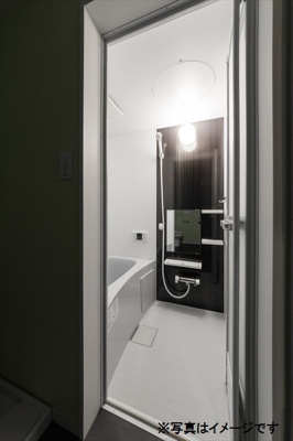 【浴室】 | CASA 南福岡 | 別号室の写真になります。現況優先。