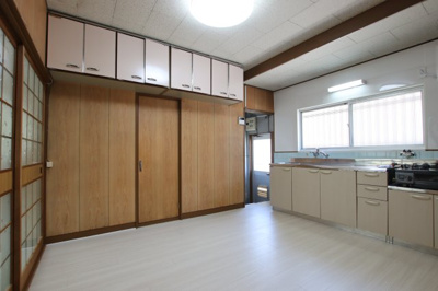 【居間・リビング】 | 河内長野市末広町6-3貸家