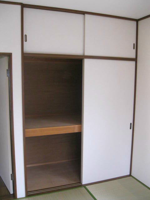 メゾンマルスの収納