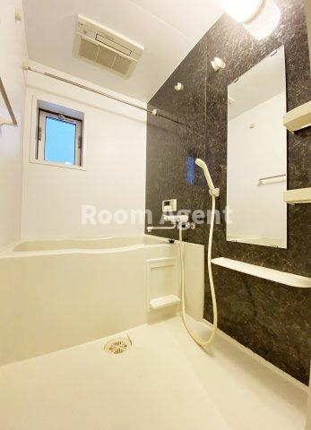 ピアチェーレ新栄の浴室