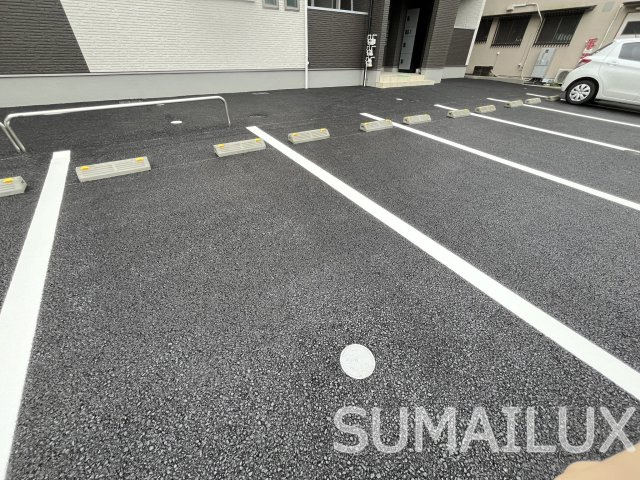 熊本市中央区黒髪５丁目のアパートの駐車場