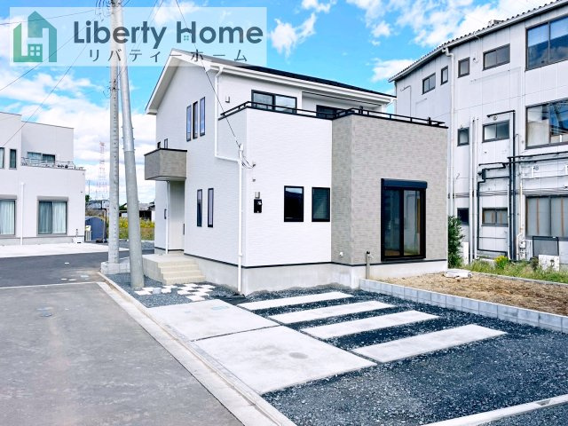 那珂市杉23-P1　３号棟　新築戸建の外観|ご予約をいただければ、『平日の空いた時間』『周辺物件まとめて見たい』『1件だけ見たい』ももちろん可能です♪
お気軽にお問合せください♪