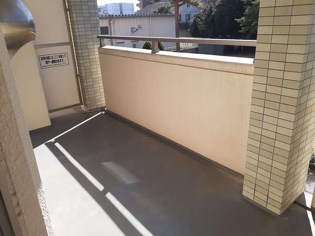 【バルコニー】 | ペットマンションあかやま