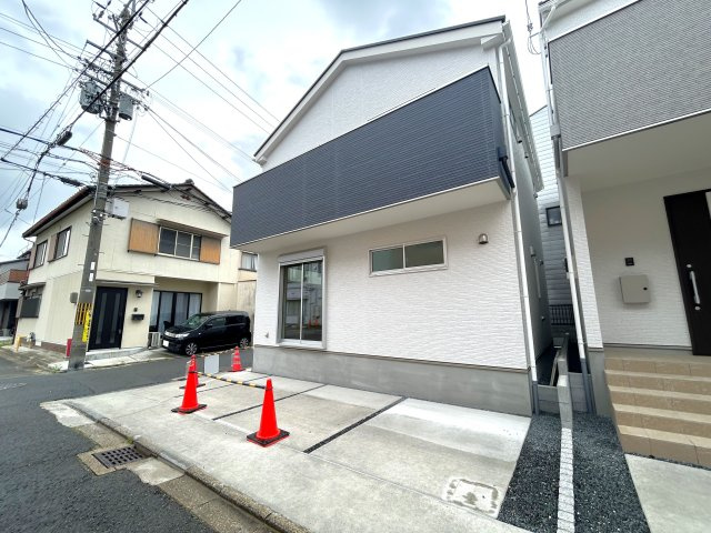 完成物件につき即入居ＯＫ！近鉄京都線『伏見』駅まで徒歩４分＆２沿線利用可能☆伏見区越前町２期の外観|外観