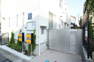 【エントランス】 | リブリブランシュフォレ