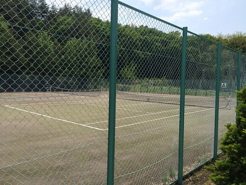 【周辺】 | イトーピア小諸高原別荘地 | 別荘地内には別荘所有者専用のテニスコートがあります。