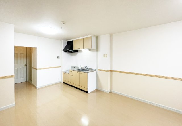 リバーサイド本条の居間・リビング