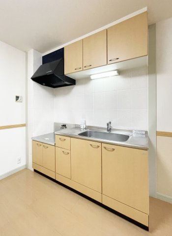 リバーサイド本条のキッチン