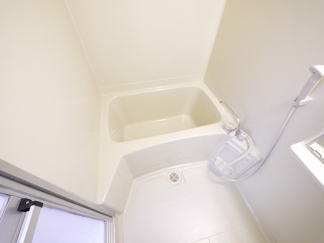 ブランドール土谷Ⅱの浴室|お風呂です