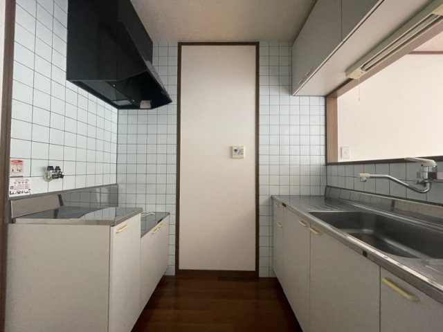 パティオ太子の内装