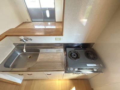【キッチン】 | ネオハイツ上白川 | 二口コンロで料理がはかどります！