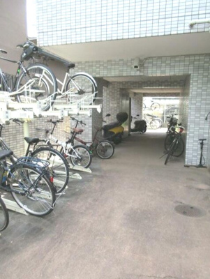【駐車場】 | 菱和パレス練馬 | 敷地内に自転車置き場があります(^^)/