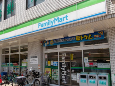 【周辺】 | 菱和パレス練馬 | ファミリーマート 練馬駅西口店まで354ｍ