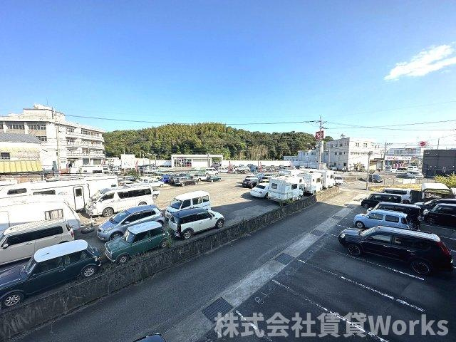徳島市論田町本浦中の賃貸マンションの展望
