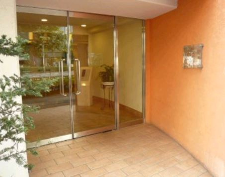 アムス四谷三丁目のエントランス|アムス四谷三丁目