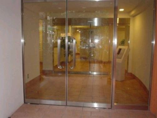 アムス四谷三丁目のエントランス|アムス四谷三丁目