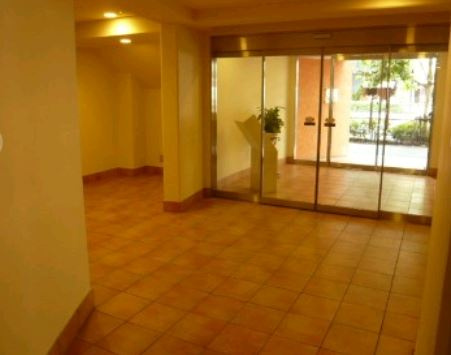 アムス四谷三丁目のロビー|アムス四谷三丁目