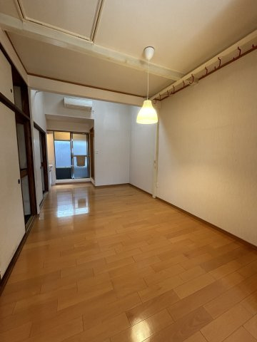 堺市堺区今池町６丁のテラスの内装